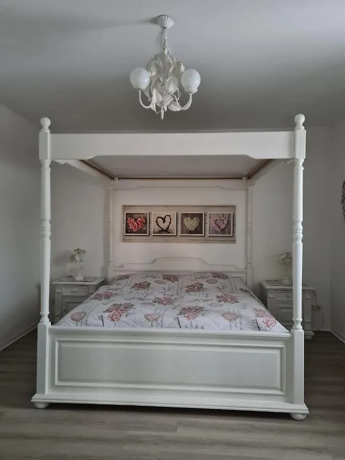 Ferienwohnung Auf Der Reuth Selb 0*,